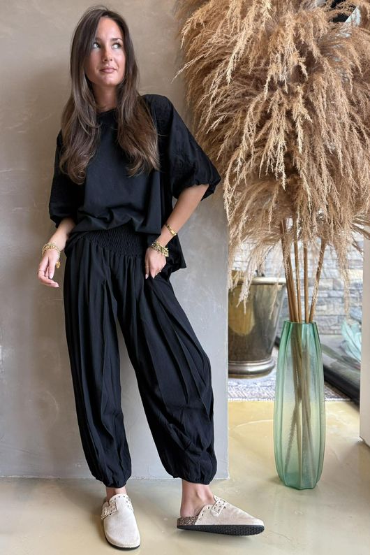 Atik Bubble Sleeve Top Black /17=